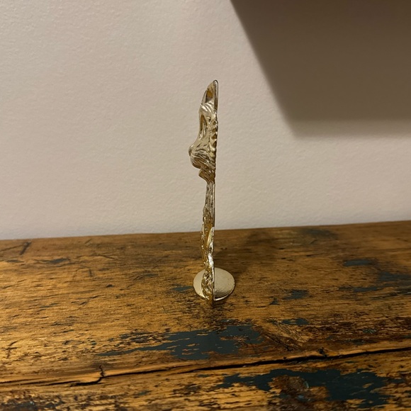 Gold Cat Earring Figurine - Picture 3 of 5